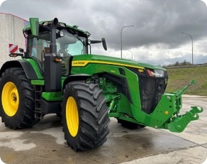 John Deere 8370R
